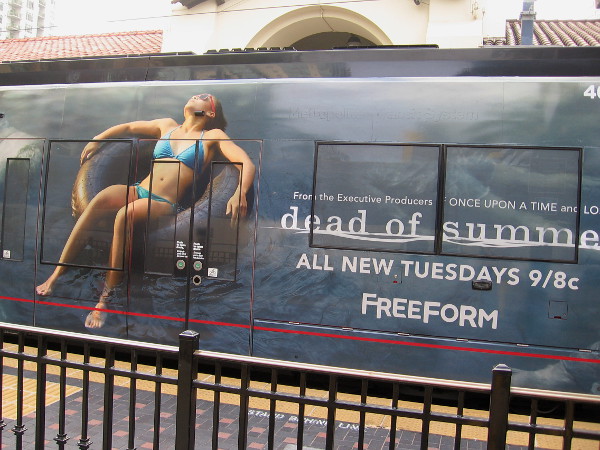 A new 2016 San Diego Comic-Con trolley wrap promotes Dead of Summer on the Freeform cable channel, from the Executive Producers of Once Upon a Time and Lost.