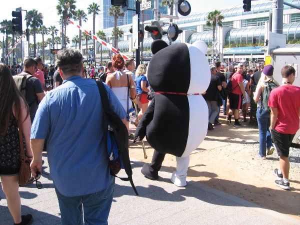 Fun and often unusual cosplay can be seen everywhere during San Diego Comic-Con. This insanely popular, internationally famous event is quite a spectacle!