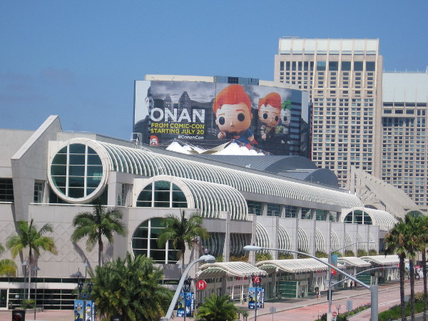 Preparations for 2016 San Diego Comic-Con have finally begun in earnest, now that the MLB All-Star Game has wrapped up!