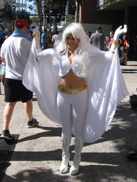 Cosplay of Storm, a fan favorite member of the X-Men.
