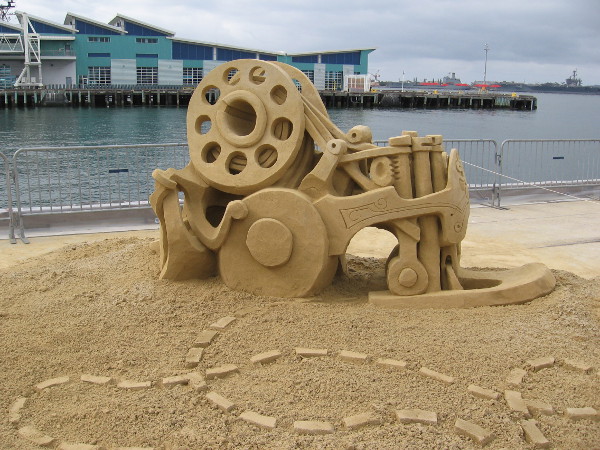 Rockin' Bobbin, by Kirk Rademaker, world sand master from Stinson Beach, California.