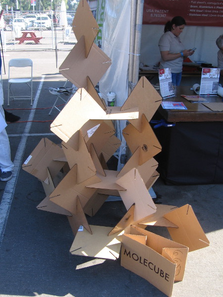 Make your own molecule using this cardboard Molecube!