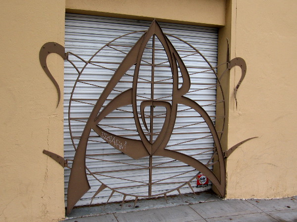 This artistic metal gate definitely caught my eye as I walked around San Diego!