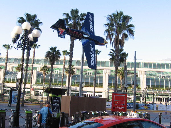 Look! Up in the sky! A Red Bull Air Race plane is about to buzz the San Diego Convention Center!