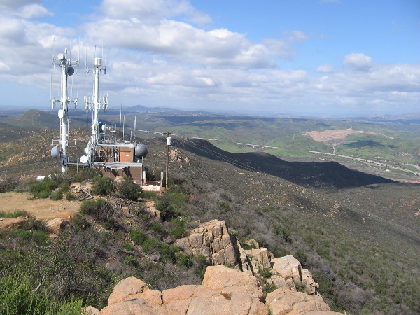 Looking north beyond the antenna station. Highway 52 below descends from Mission Trails Pass east into Santee.