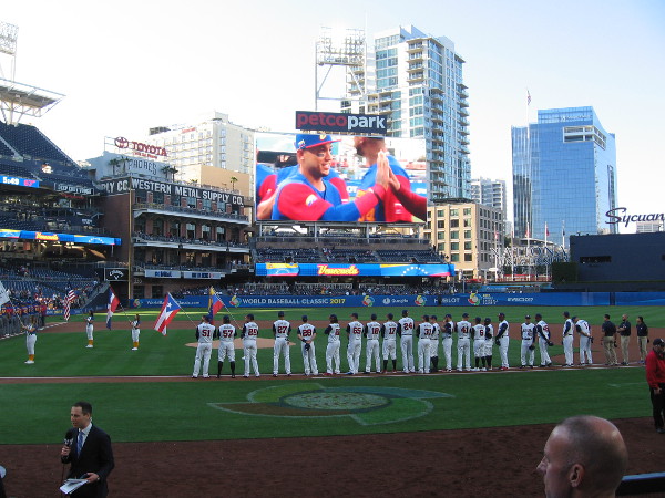 Players for both Venezuela and the United States were given a rousing introduction.