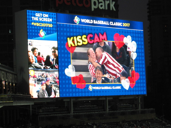 These fans of Team USA scored, however, on the Kiss Cam!