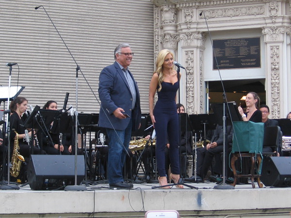 Event emcee Carlos Amezcua, son of Oscar Amezcua, and his KUSI Good Morning San Diego co-host Lisa Remillard get the program started with a few words.
