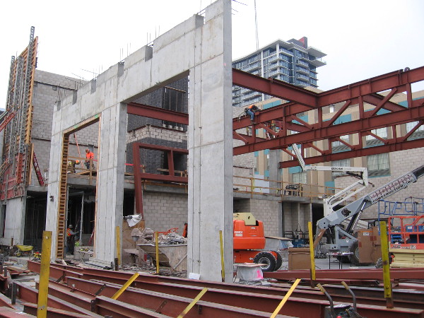 A new bayside firehouse is being built in San Diego!