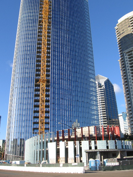 Pacific Gate by Bosa appears to be nearing completion. Photo taken just south of intersection of Broadway and Pacific Highway.