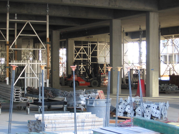 Another photo of construction of San Diego's new InterContinental Hotel.