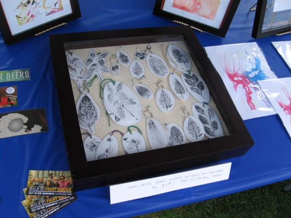 Sin Kennedy is also an artist.