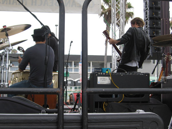 A band pleases the OB crowd.