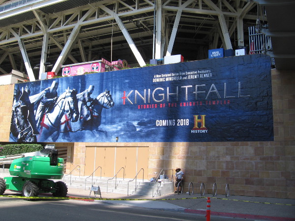 The Knightfall wrap is now complete at Petco.