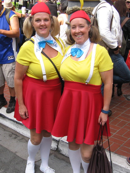 A great Tweedledum and Tweedledee cosplay at 2017 San Diego Comic-Con!