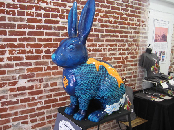 Honoring the Disdained, by artist Tasha Hobbs. Art that honors the contributions of Chinese immigrants in early San Diego.