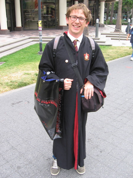 A friendly Harry Potter says hello.