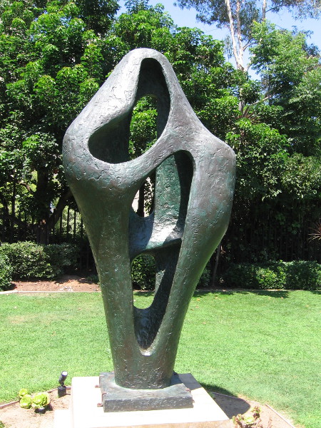 Figure for Landscape, Barbara Hepworth, 1960. Bronze.