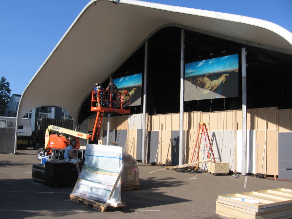 The positively huge Blade Runner 2049 Experience is under construction on First Avenue for 2017 San Diego Comic-Con!
