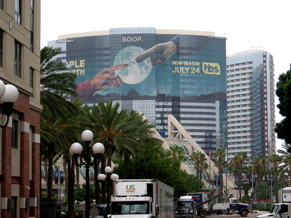 The People of Earth wrap on the Marriott Marquis is approaching completion.