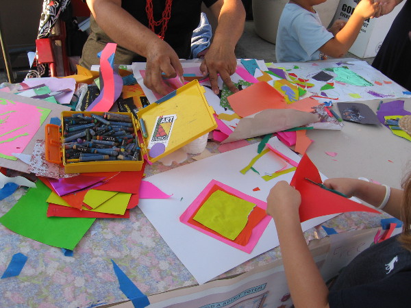 And nearby, Spanish Village Art Center had their own fun table where kids could be creative!
