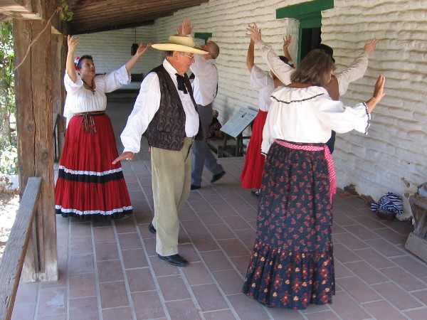 Traditional dancing in the courtyard of Casa de Estudillo of Los Camotes (which translates the sweet potatoes), a tune from Mexican and Spanish California.