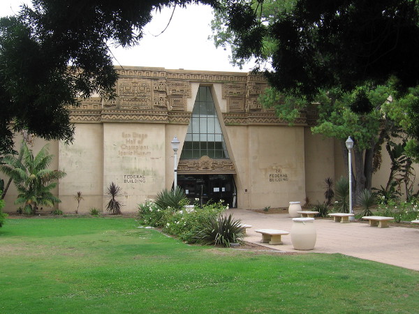 When the Comic-Con Center for Popular Culture moves into the Federal Building in 2018, will visitors wear costumes?