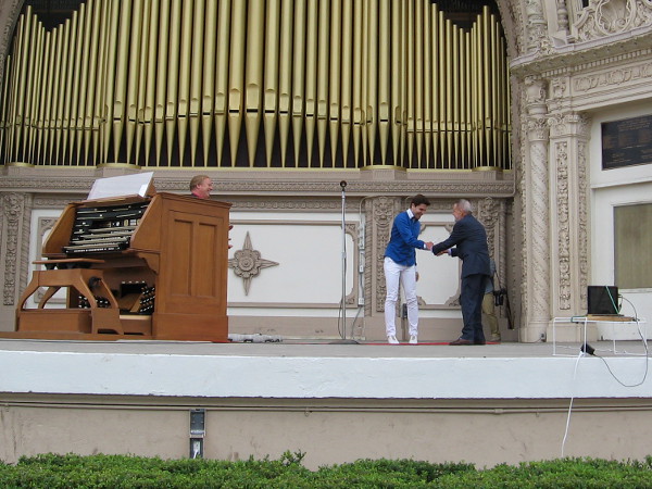 Jack Lasher, President of the Spreckels Organ Society, welcomes new San Diego Civic Organist Raúl Prieto Ramírez to the world's largest outdoor organ in Balboa Park.