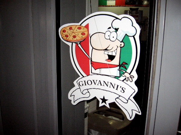 Shall I eat at Giovanni's Trattoria?