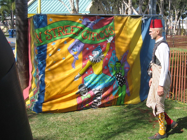 Lots of smiles and fun were enjoyed today at Cesar Chavez Park, courtesy of the Port of San Diego and the Fern Street Circus!