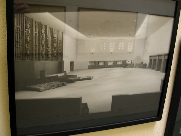 Photo of the sanctuary in the 1950's. Perhaps at the time this was considered tasteful, but today it seems very drab.