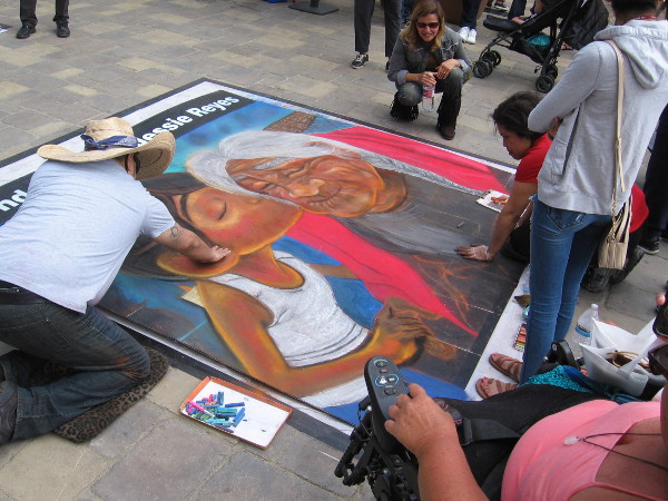 Half a dozen beautiful works of chalk art could be seen in Piazza della Famiglia at the 2018 Mission Federal ArtWalk!