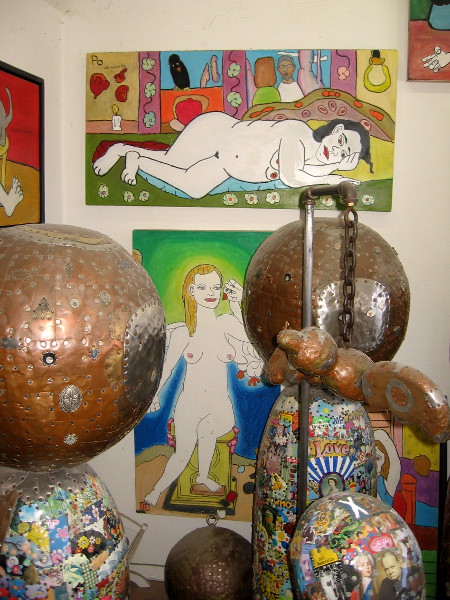 Many nudes also decorate the walls of the art gallery. They are done in various styles, reflecting famous painters of the past.