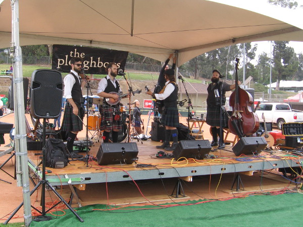 Musicians on the Main Stage include The Ploughboys.