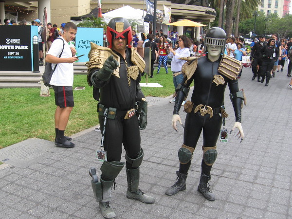 Judge Dredd and Judge Death cosplay.