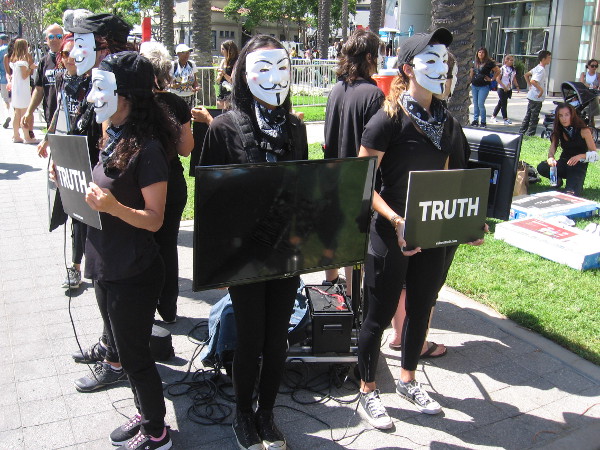 I don't know if these guys were making a political statement, or just looking a bit silly.