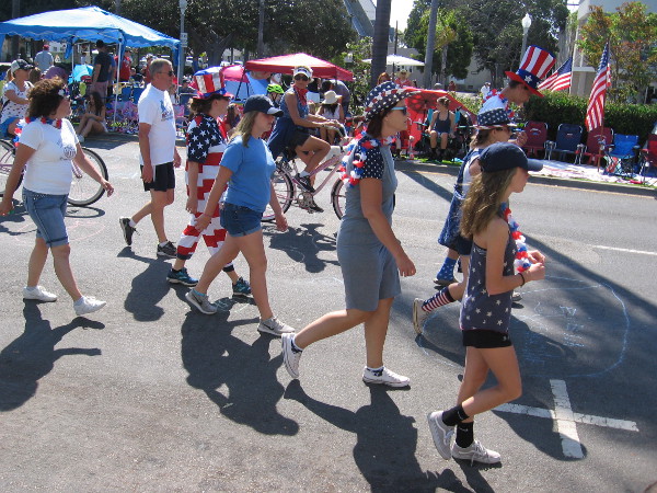 People head down Orange Avenue as the parade is about to begin.