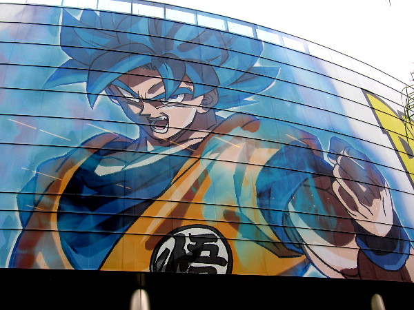 The left portion of the big Dragon Ball Super wrap is done. Very cool!