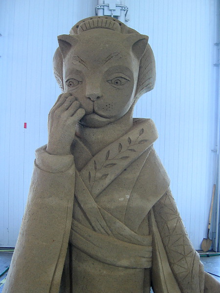 Closer photo of a remarkable sand sculpture.