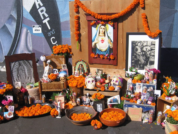 A traditional Día de los Muertos altar remembers loved ones who've passed from this life.