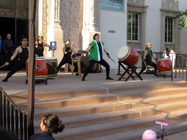 I arrived just in time to catch an amazing, super energetic drumming performance by Naruwan Taiko of San Diego.
