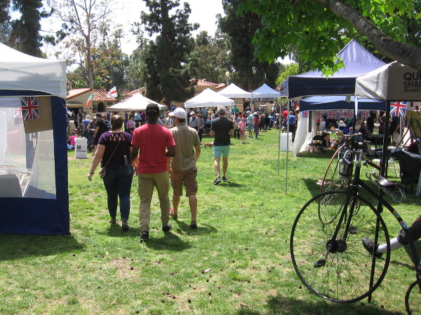 The wonderful House of England lawn program drew a good crowd to the International Cottages in Balboa Park.