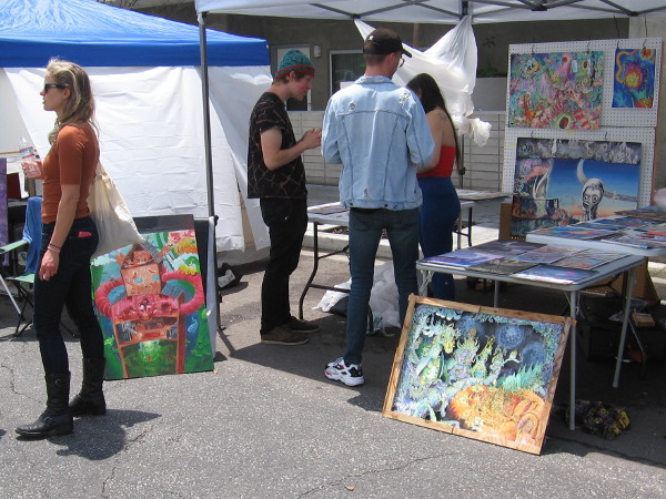 The Gallery in the Street featured lots of artwork for sale, plus artists working live on amazing pieces.