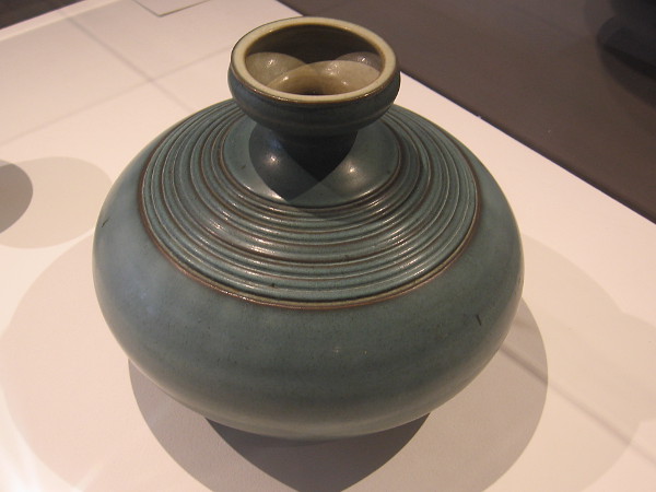 Vase, c. 1959, glazed stoneware. Harrison McIntosh.