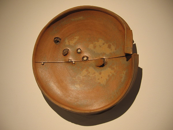 Plate, 1979, stoneware, porcelain. Peter Voulkos, who was drawn to the Zen notion of looseness of form and unpredictability.