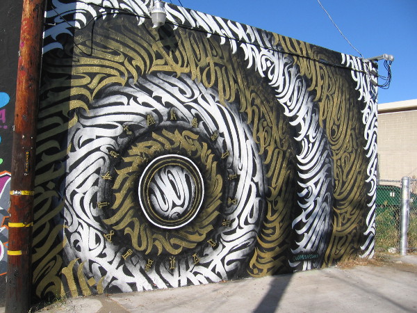 North Park alley mural by @JohnnysArtwork.