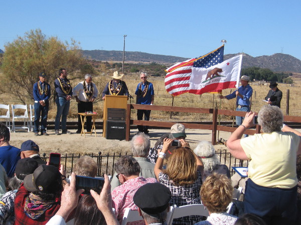 Native Sons of the Golden West dedicate a plaque celebrating the 100th anniversary of the San Diego and Arizona Railway's completion.