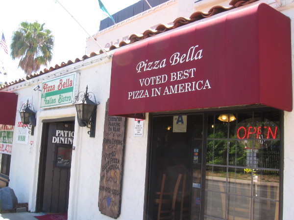 Voted best pizza in America! I gotta try some one day.