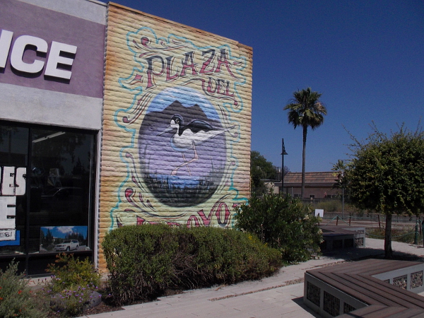 Plaza del Arroyo mural near North Broadway and Escondido Creek features a wading bird.