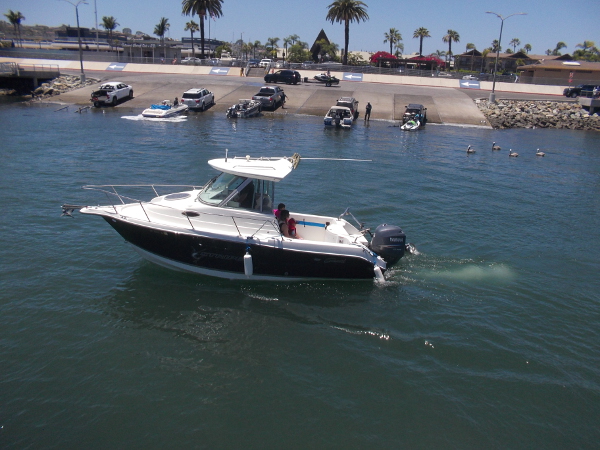 A busy Sunday at the Shelter Island Launch Ramp.
